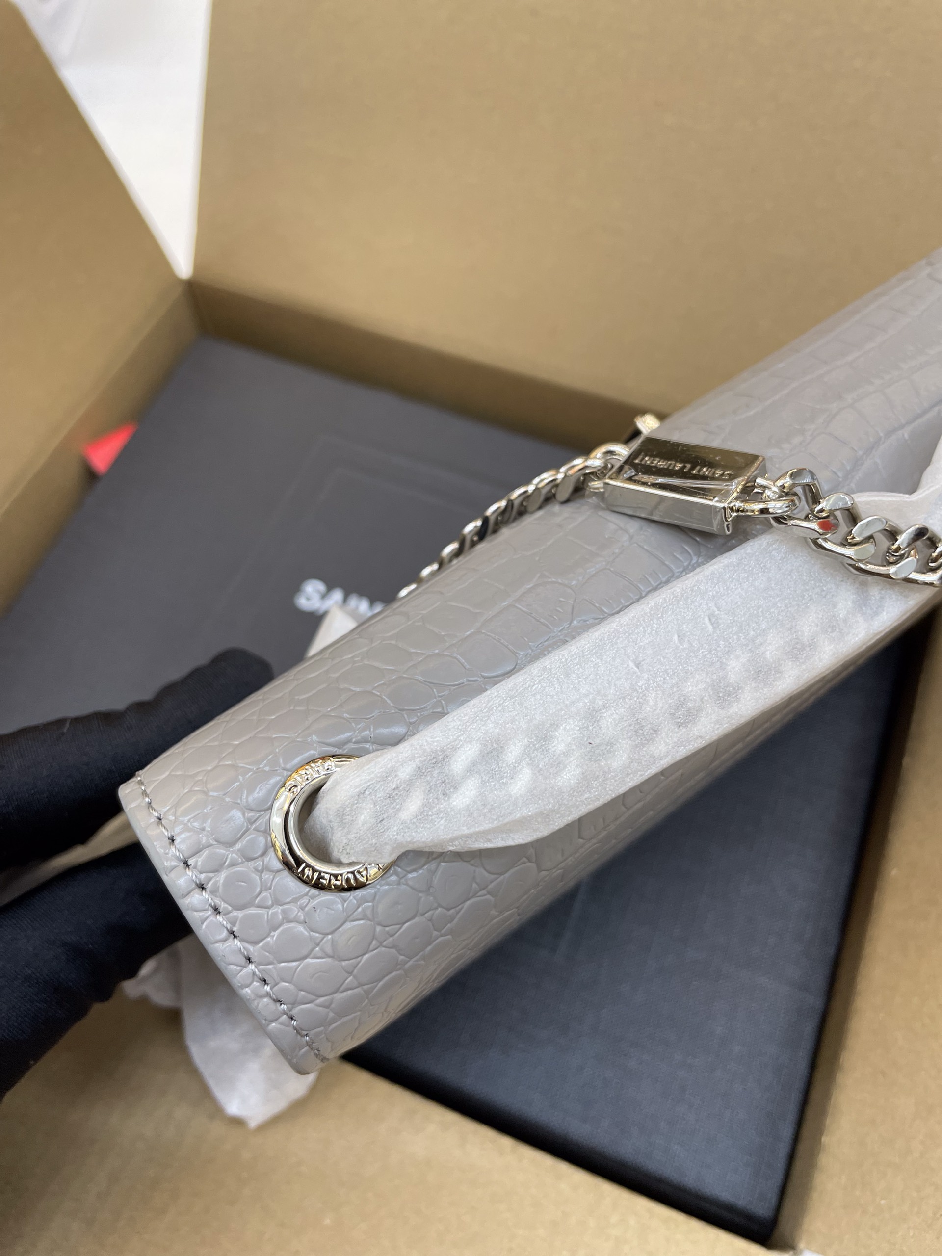 Túi Xách YSL Kate Super Chain Bag Size 20cm